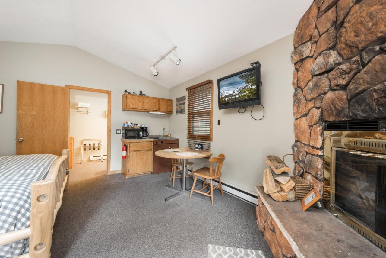 4 Seasons Inn On Fall River Έστες Παρκ Εξωτερικό φωτογραφία